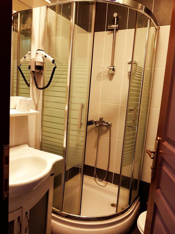 Oezhayat Hotel Бурса Екстериор снимка